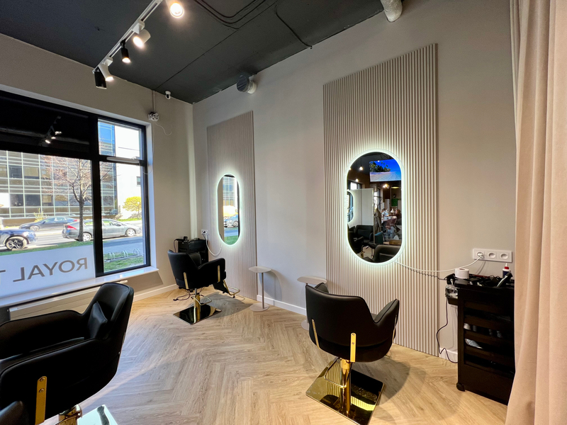 Zdjęcie na okładce dla ROYAL TULI - Stylizacja Włosów, Rzęs, Brwi, Manicure, Masaż Kobido Warszawa
